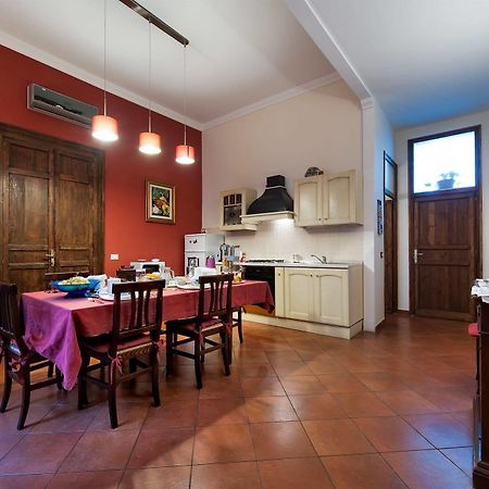 B&B Casa Degli Artisti Palermo Luaran gambar