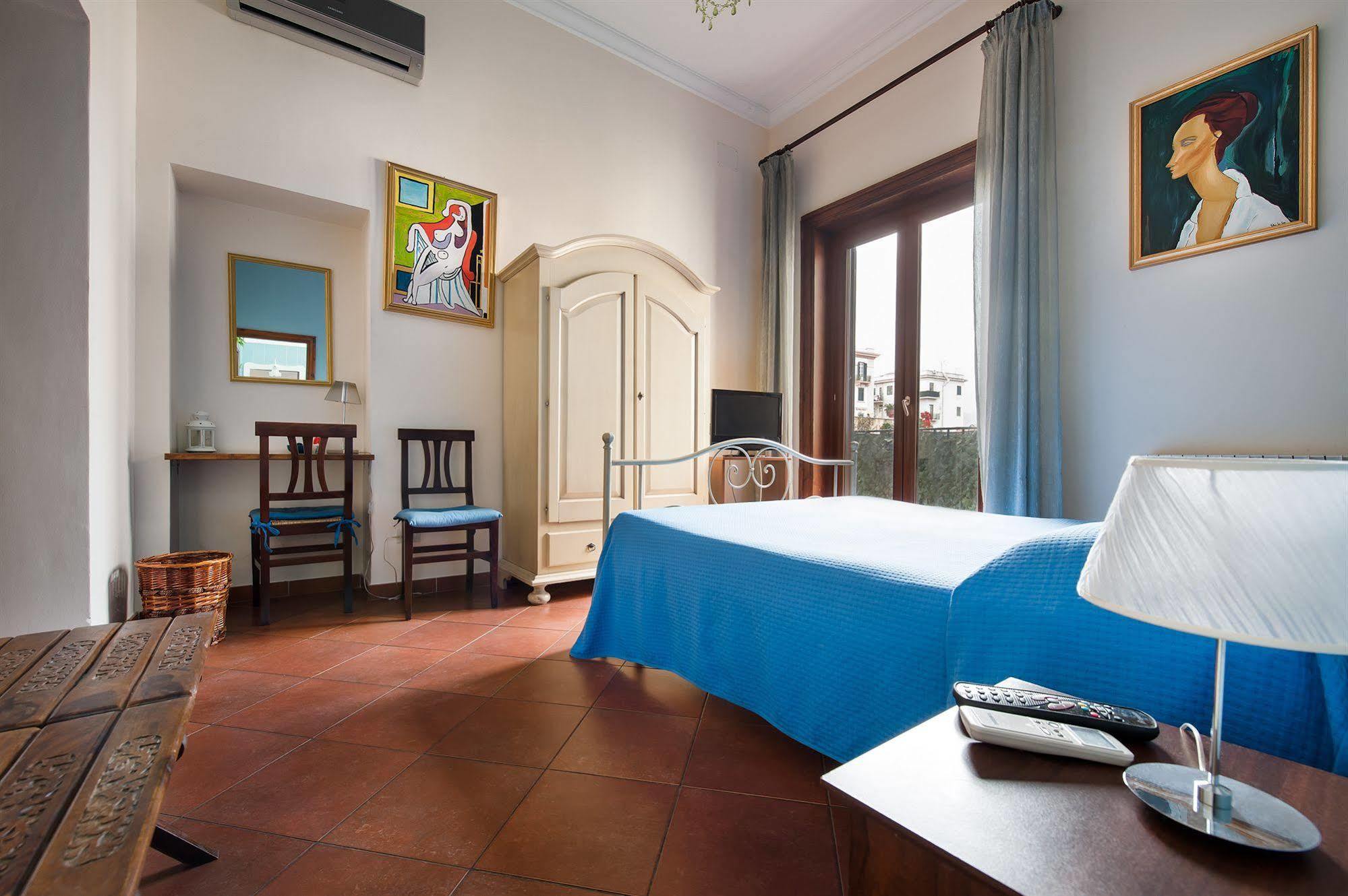 B&B Casa Degli Artisti Palermo Luaran gambar