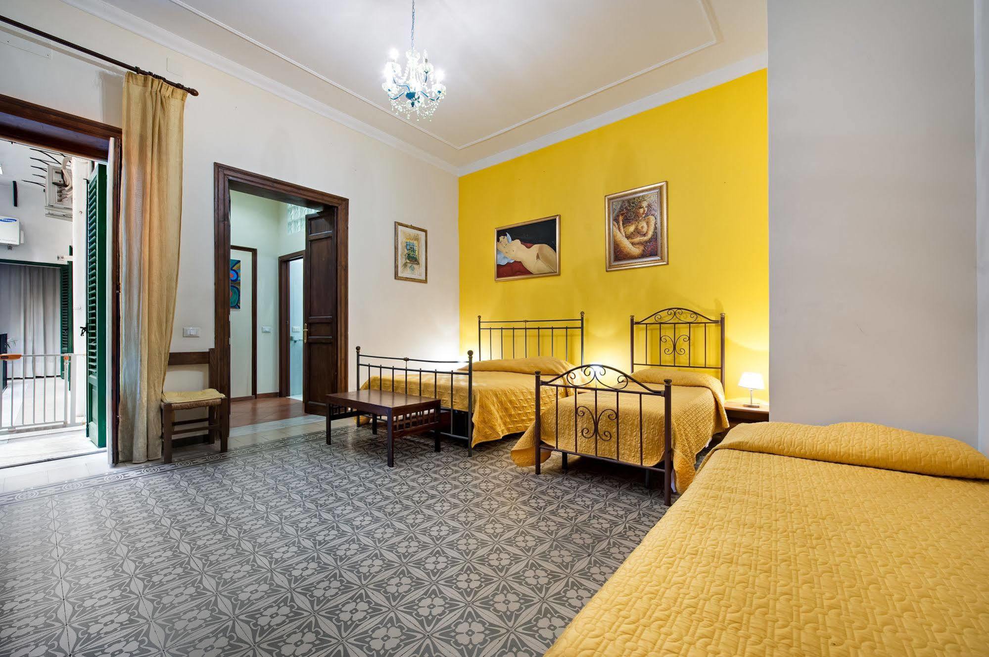 B&B Casa Degli Artisti Palermo Luaran gambar